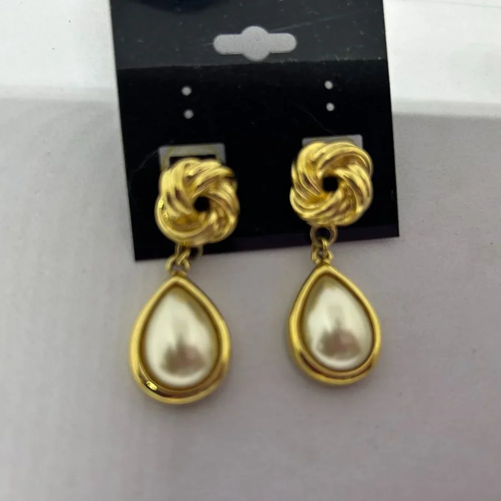 Vintage Estate Jewelry Faux Pearl Drop‎ Earrings w/Gold tone Knots